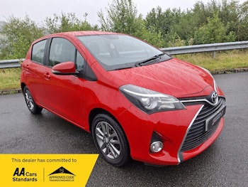 2015 (15) - 1.33 Dual VVT-i Icon Hatchback 5dr Petrol Manual Euro 5 Euro 5 (99 ps)