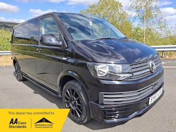Used Volkswagen Transporter 2017 for sale - 79619236: Photo