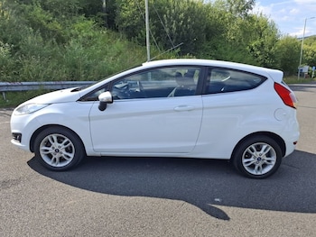 Used Ford Fiesta 2014 for sale - 75099063: Photo