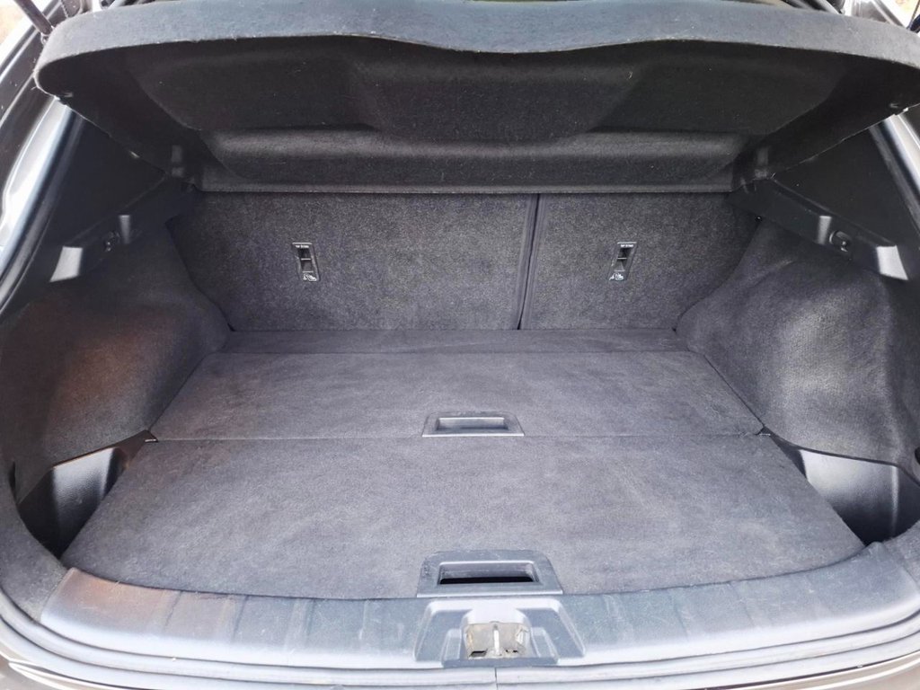 Used Nissan Qashqai 2014 for sale - 76910043: Photo 20