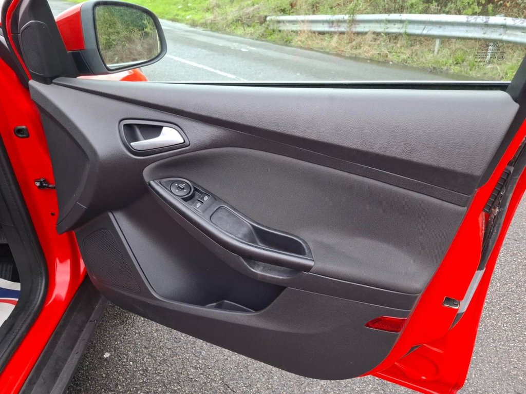 Used Ford Focus 2013 for sale - 75998125: Photo 20