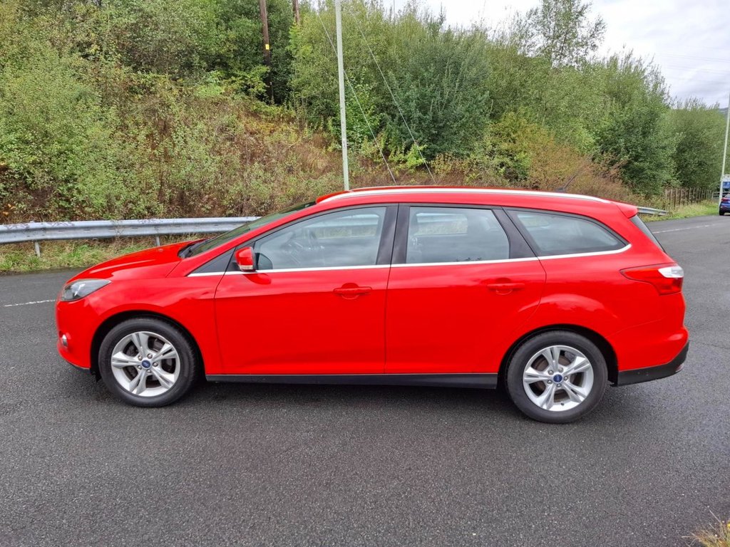 Used Ford Focus 2013 for sale - 75998125: Photo 4