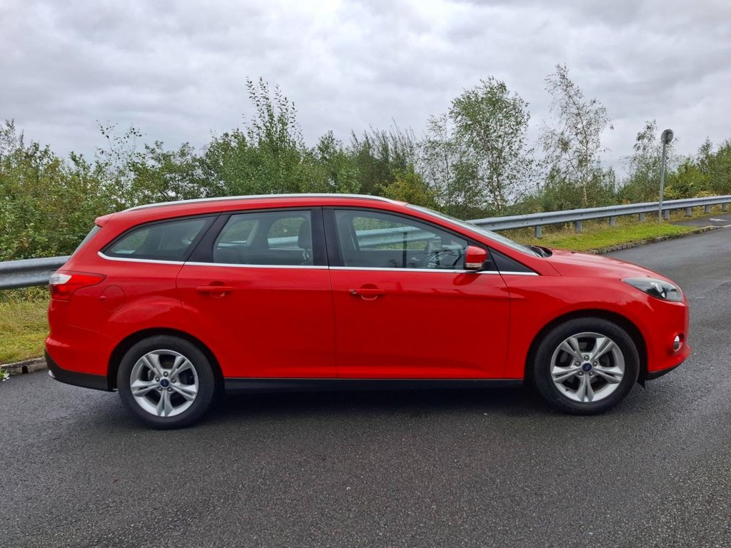 Used Ford Focus 2013 for sale - 75998125: Photo 5