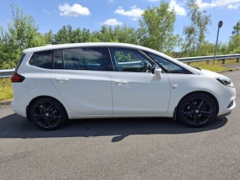 Used Vauxhall Zafira Tourer 2016 for sale - 75090880: Photo