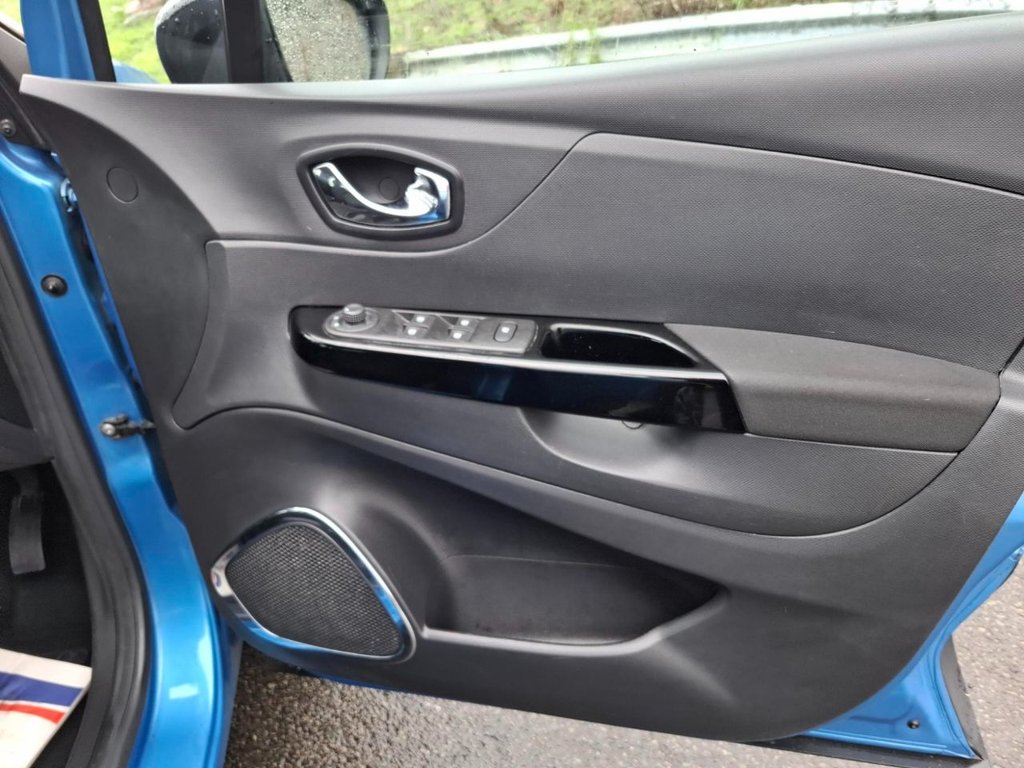 Used Renault Captur 2015 for sale - 78043926: Photo 21