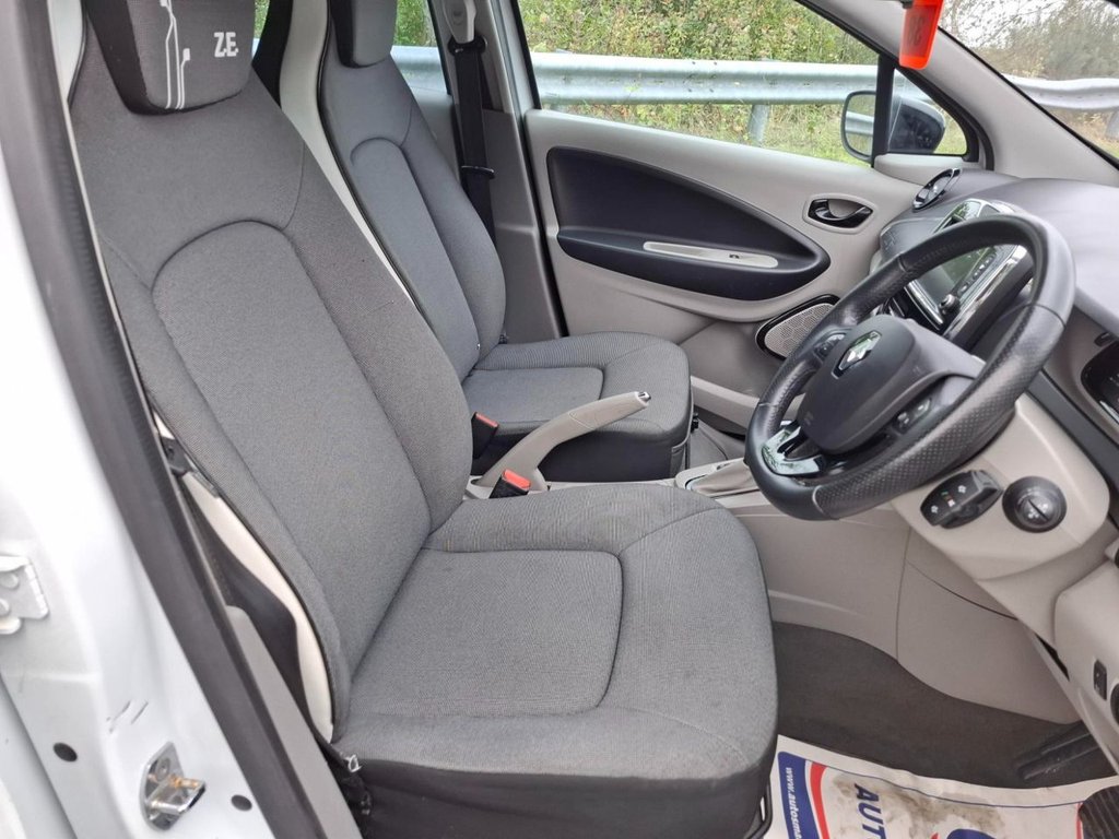 Used Renault Zoe 2016 for sale - 76236115: Photo 14