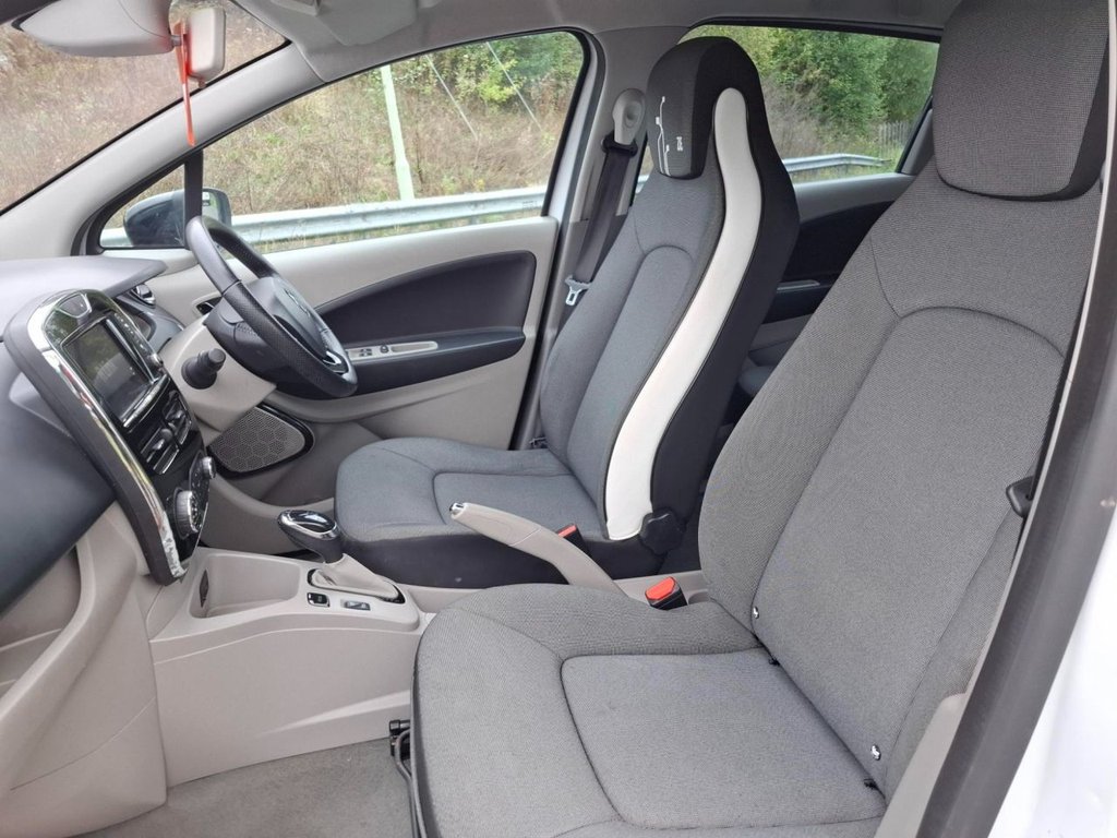 Used Renault Zoe 2016 for sale - 76236115: Photo 17