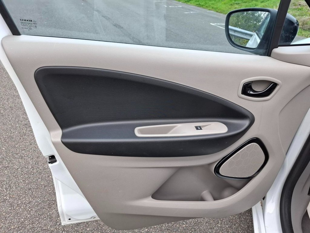 Used Renault Zoe 2016 for sale - 76236115: Photo 20