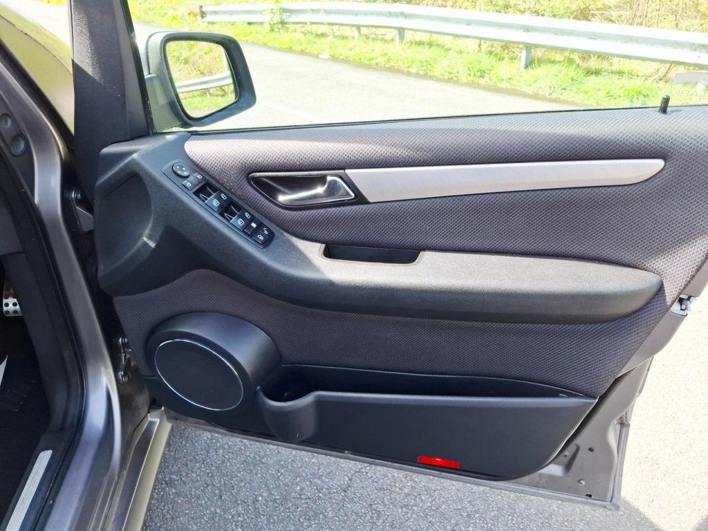 Used Mercedes-Benz B Class 2011 for sale - 78167454: Photo 20