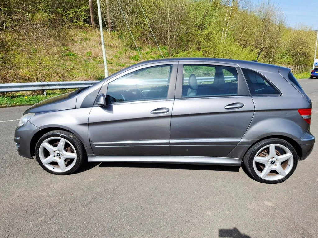 Used Mercedes-Benz B Class 2011 for sale - 78167454: Photo 4