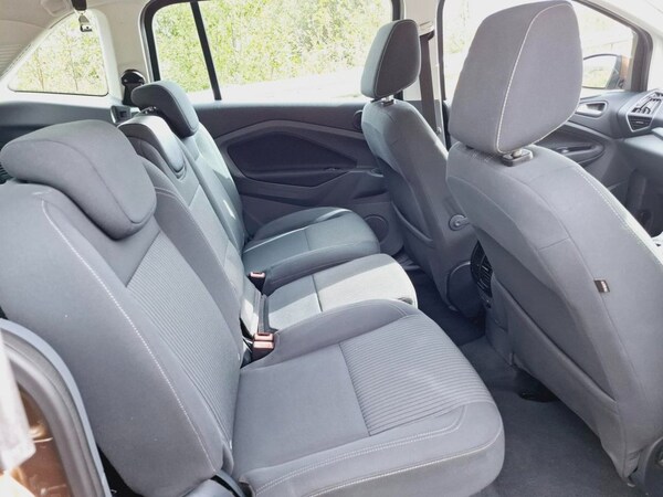 Used Ford Grand C-Max 2015 for sale - 76080446: Photo 21