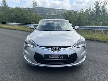 Used Hyundai Veloster 2013 for sale - 75347336: Photo