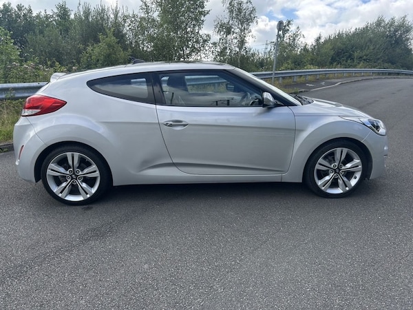 Used Hyundai Veloster 2013 for sale - 75347336: Photo 5
