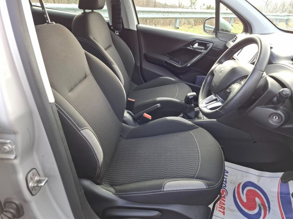 Used Peugeot 208 2016 for sale - 77692660: Photo 13