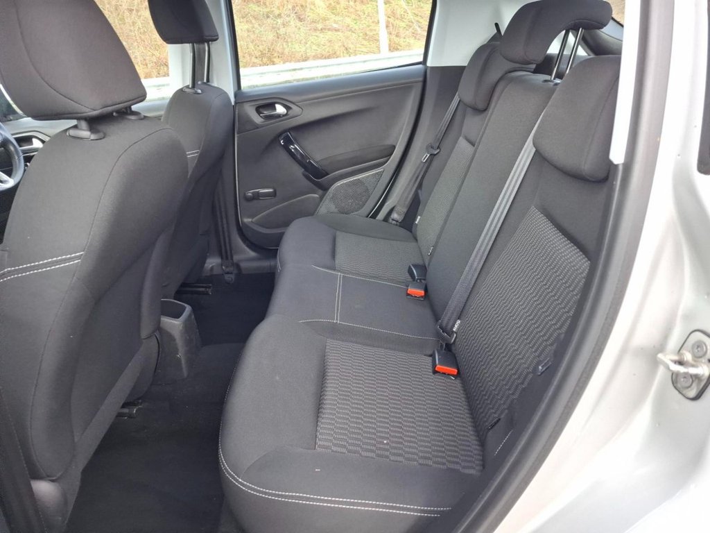 Used Peugeot 208 2016 for sale - 77692660: Photo 17