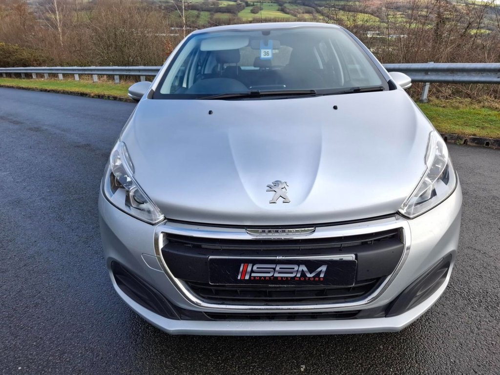 Used Peugeot 208 2016 for sale - 77692660: Photo 2
