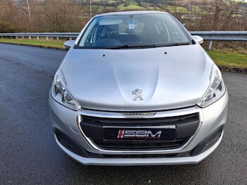 Used Peugeot 208 2016 for sale - 77692660: Photo