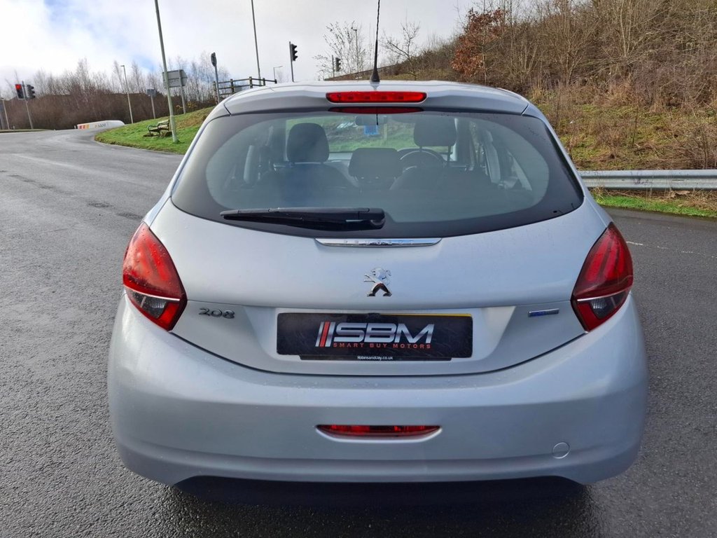 Used Peugeot 208 2016 for sale - 77692660: Photo 6