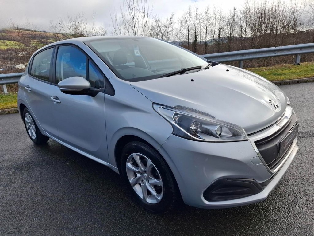 Used Peugeot 208 2016 for sale - 77692660: Photo 9
