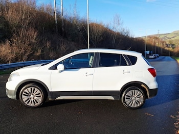 Used Suzuki SX4 S-Cross 2014 for sale - 76923270: Photo