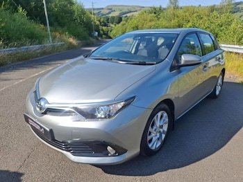 Used Toyota Auris 2017 for sale - 79166203: Photo