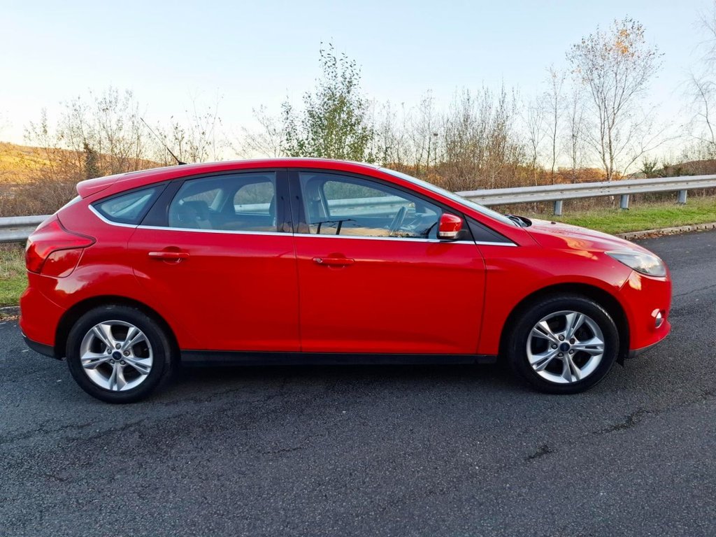 Used Ford Focus 2012 for sale - 76631826: Photo 5