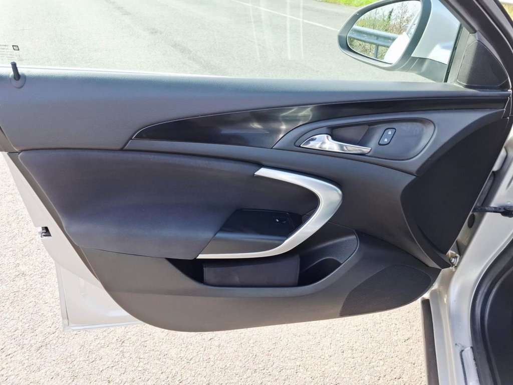 Used Vauxhall Insignia 2014 for sale - 77990814: Photo 23