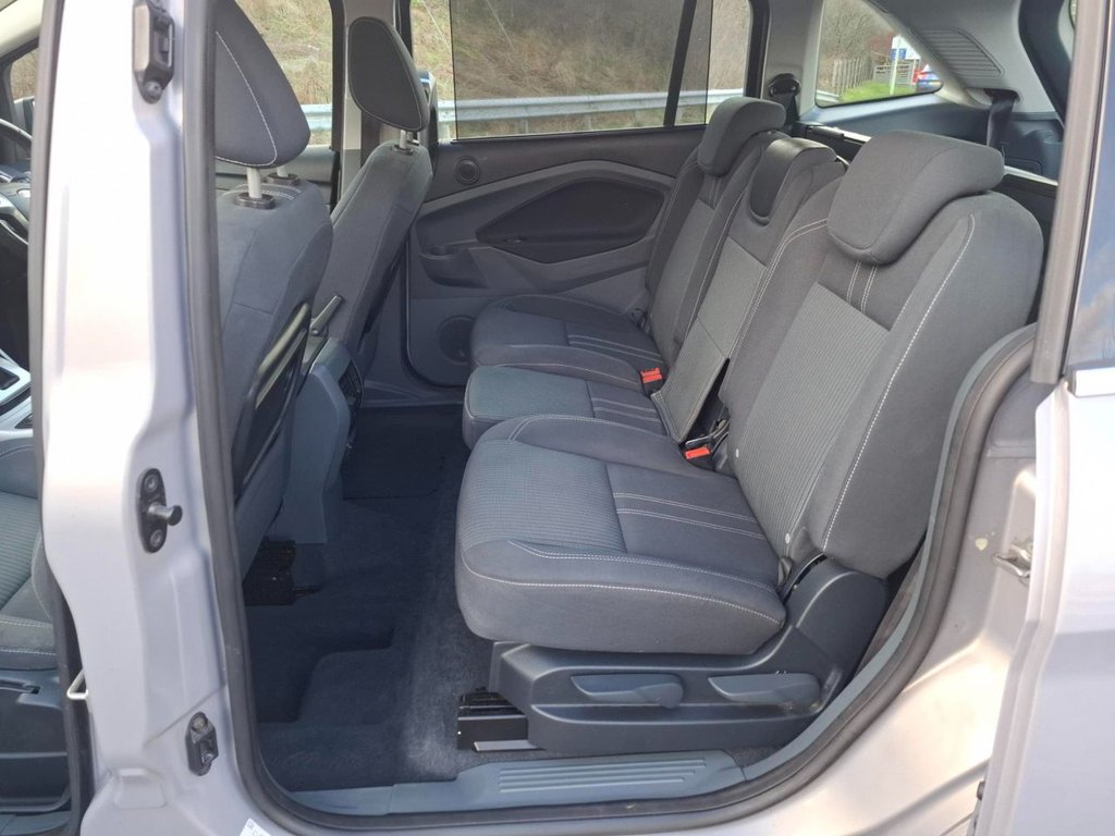 Used Ford Grand C-Max 2011 for sale - 77835106: Photo 20