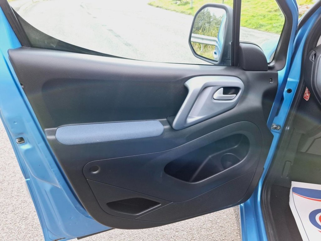 Used Citroen Berlingo 2010 for sale - 76147363: Photo 21