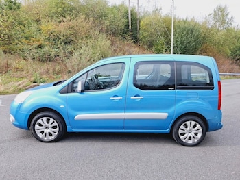 Used Citroen Berlingo 2010 for sale - 76147363: Photo