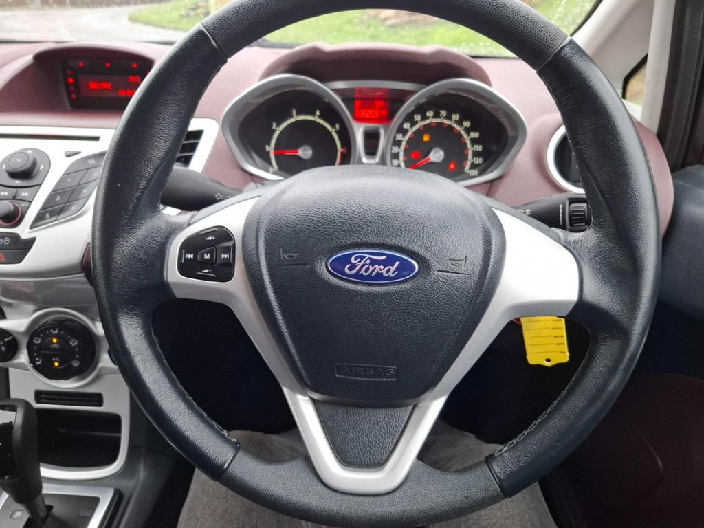 Used Ford Fiesta 2010 for sale - 77594072: Photo 13