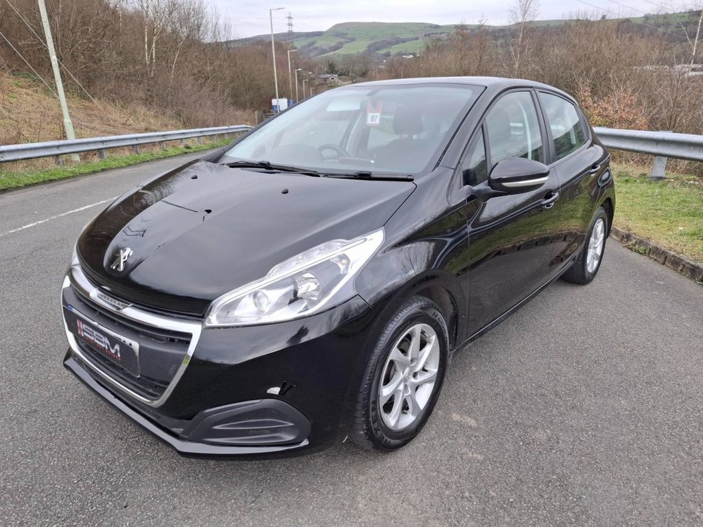 Used Peugeot 208 2018 for sale - 77792089: Photo 3