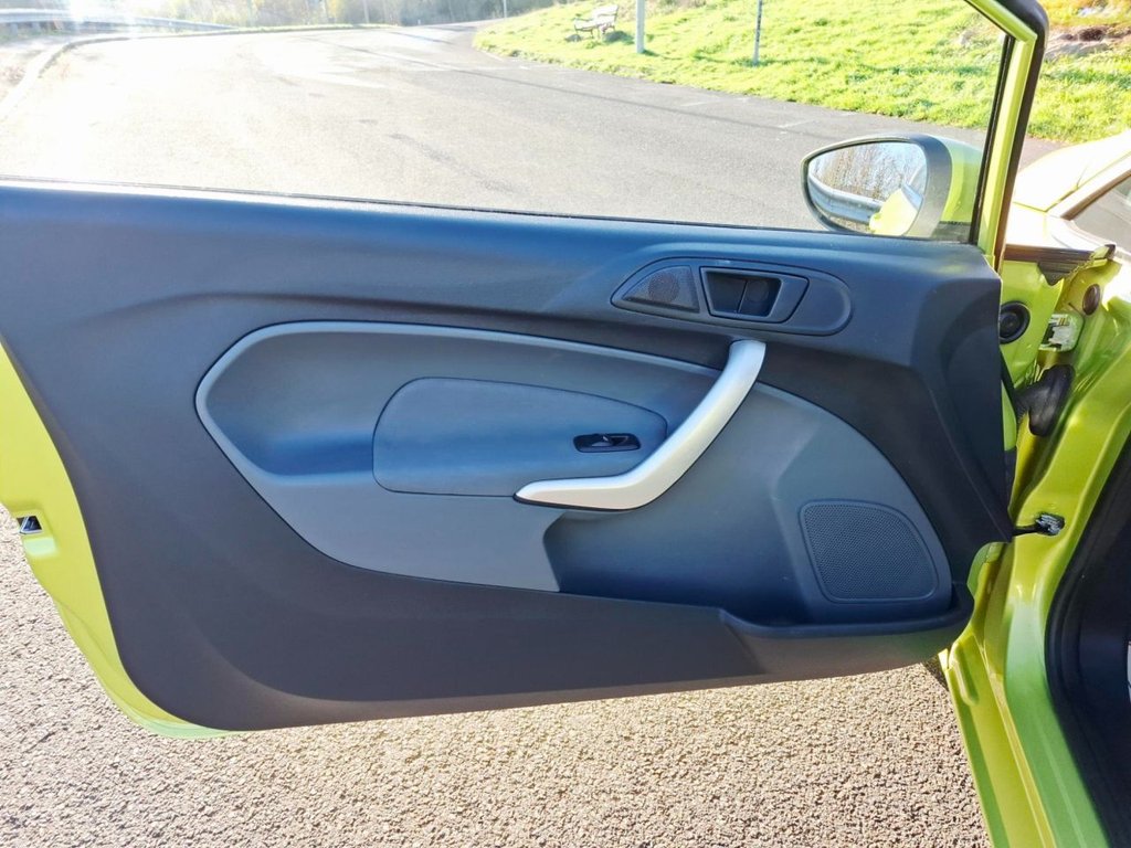 Used Ford Fiesta 2009 for sale - 76655019: Photo 21