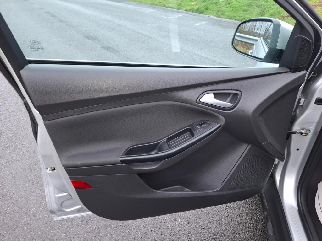 Used Ford Focus 2013 for sale - 77394325: Photo 19