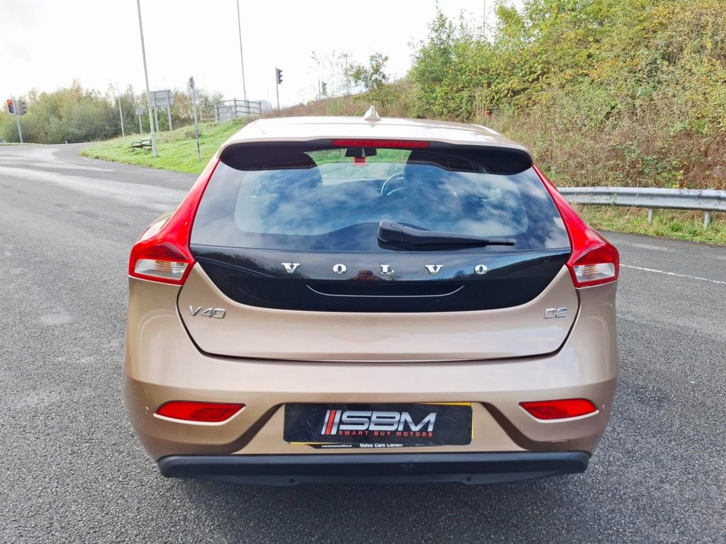 Used Volvo V40 2015 for sale - 76345364: Photo 7