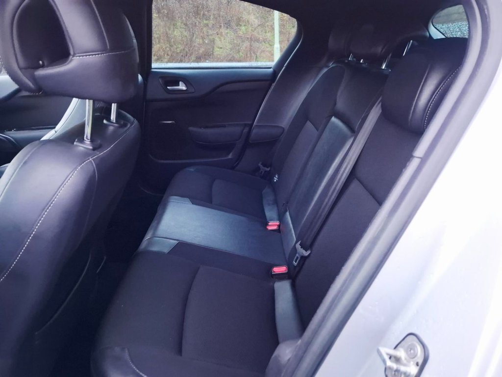 Used Citroen DS4 2015 for sale - 76496484: Photo 17