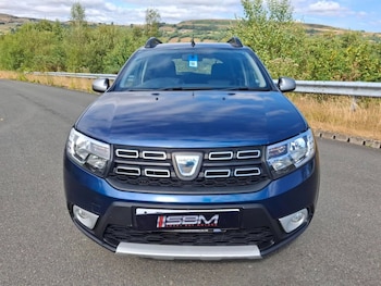 Used Dacia Sandero Stepway 2017 for sale - 79358118: Photo