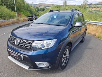 Used Dacia Sandero Stepway 2017 for sale - 79358118: Photo