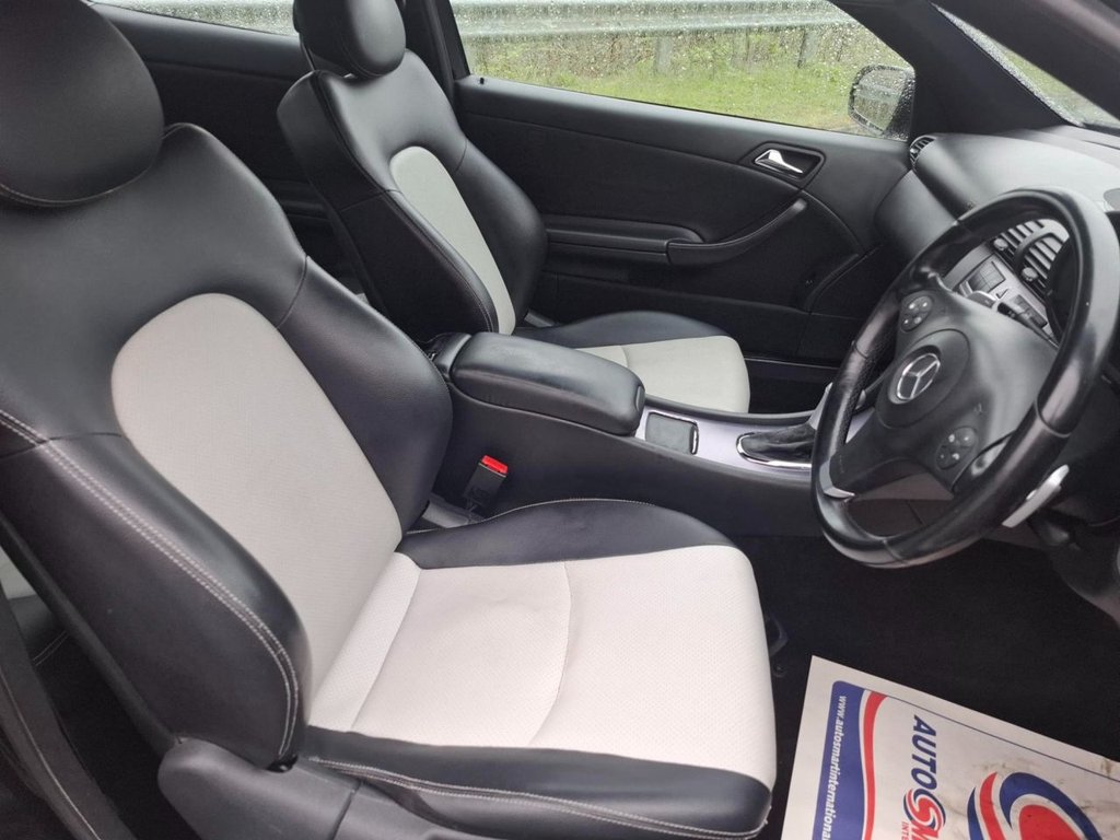 Used Mercedes-Benz CLC Class 2010 for sale - 77680379: Photo 11