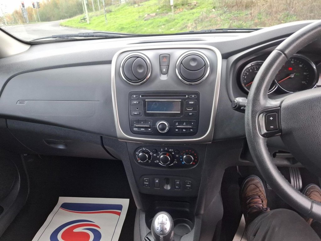 Used Dacia Sandero 2014 for sale - 76395816: Photo 17