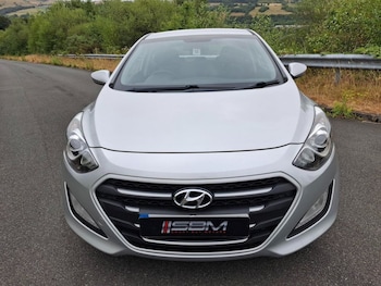 Used Hyundai i30 2016 for sale - 79334308: Photo