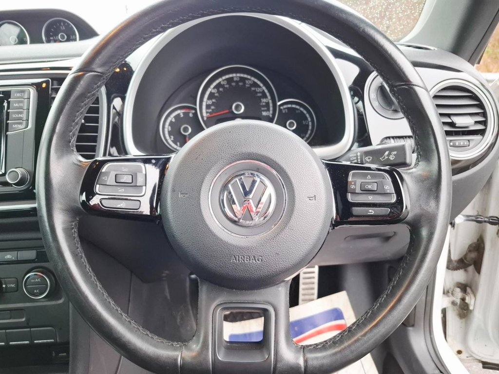 Used Volkswagen Beetle 2015 for sale - 77056427: Photo 14