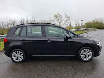 Used Volkswagen Golf SV 2014 for sale - 78124007: Photo