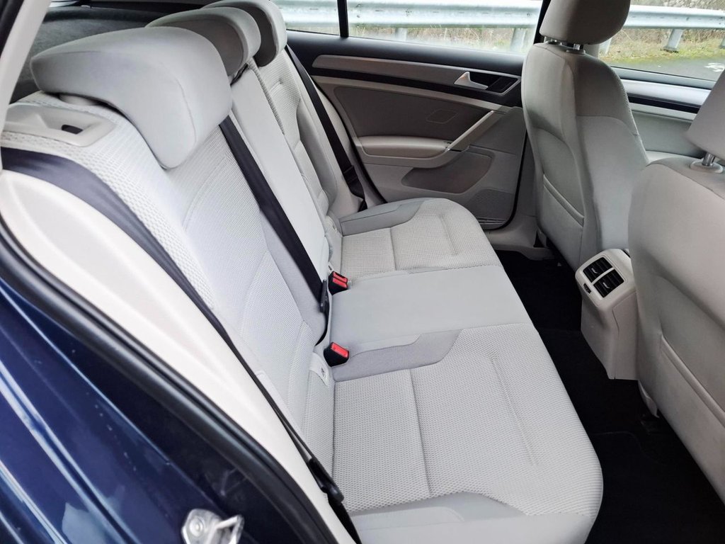 Used Volkswagen Golf 2014 for sale - 76910034: Photo 17