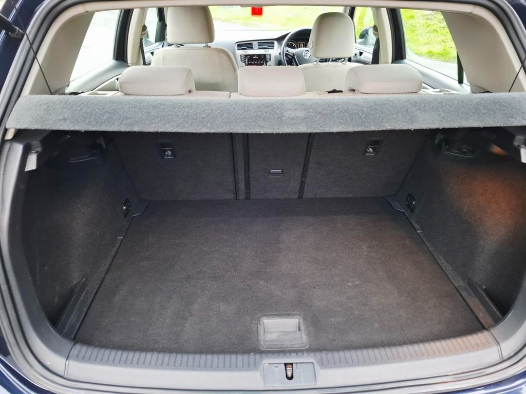 Used Volkswagen Golf 2014 for sale - 76910034: Photo 18