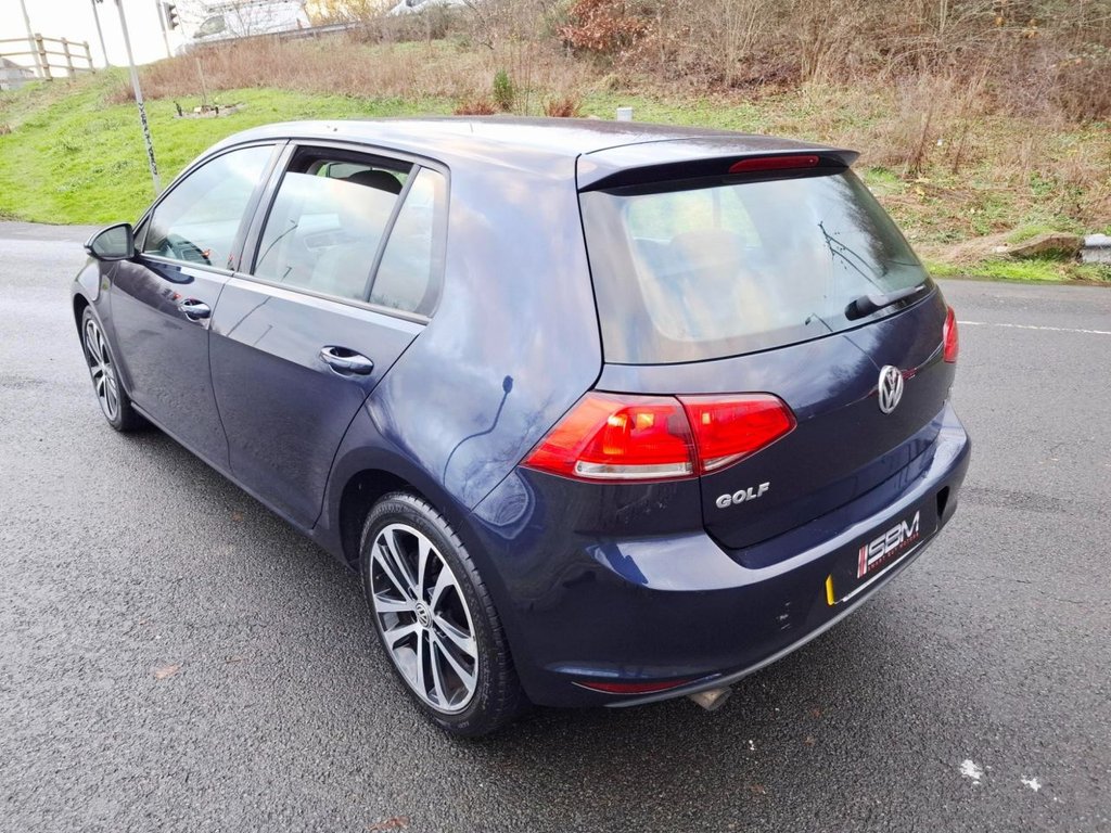 Used Volkswagen Golf 2014 for sale - 76910034: Photo 7