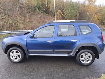 Used Dacia Duster 2013 for sale - 76604401: Photo