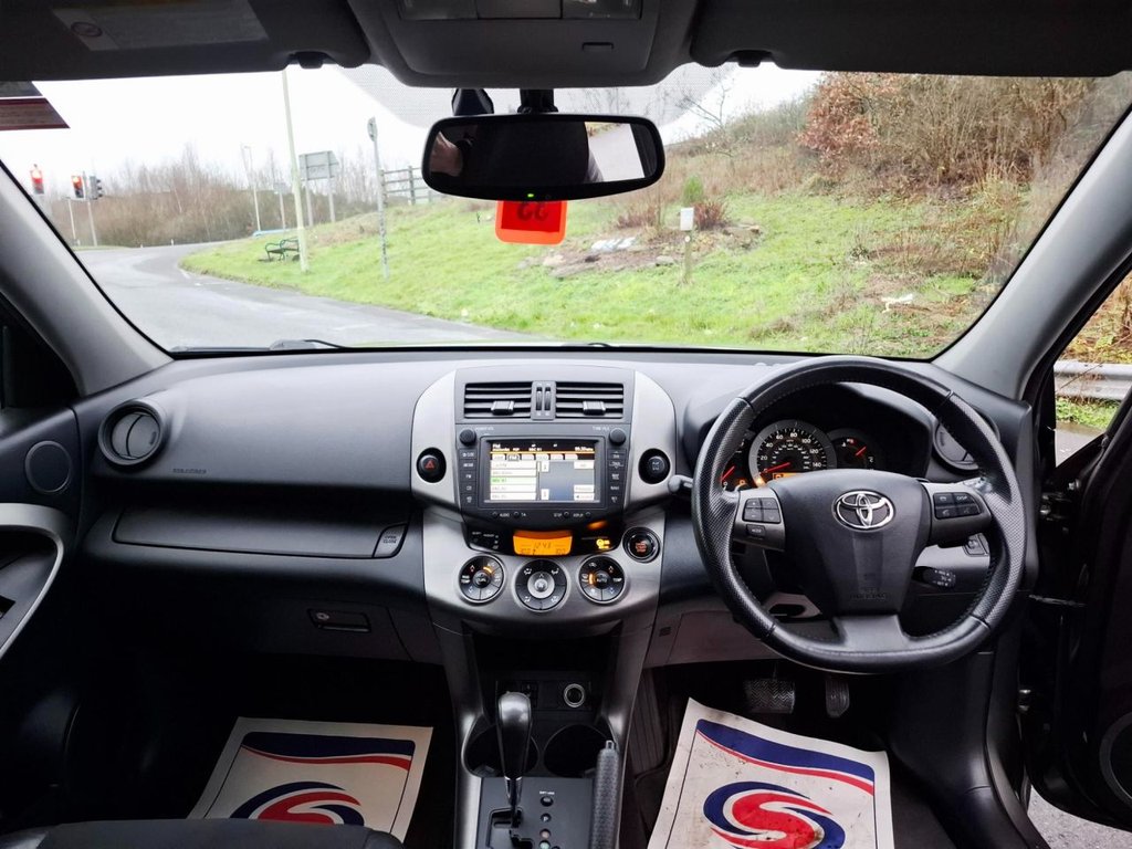 Used Toyota RAV4 2011 for sale - 76216853: Photo 11