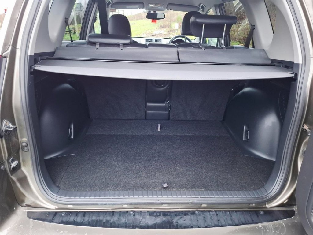 Used Toyota RAV4 2011 for sale - 76216853: Photo 20