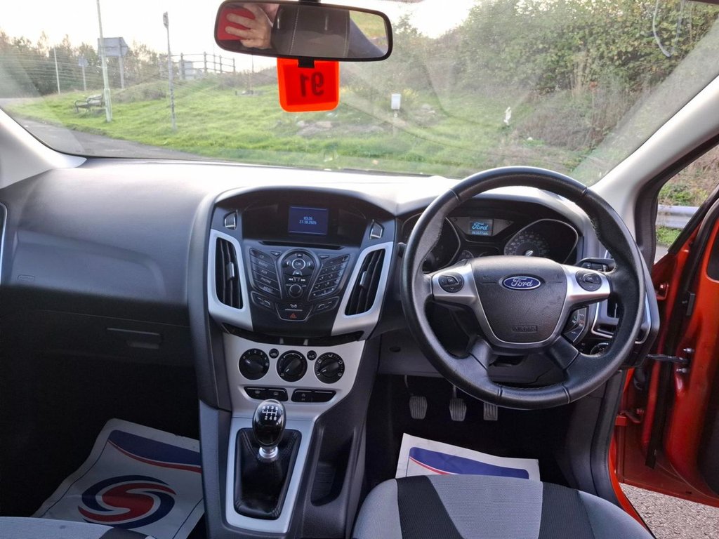 Used Ford Focus 2012 for sale - 76061885: Photo 10